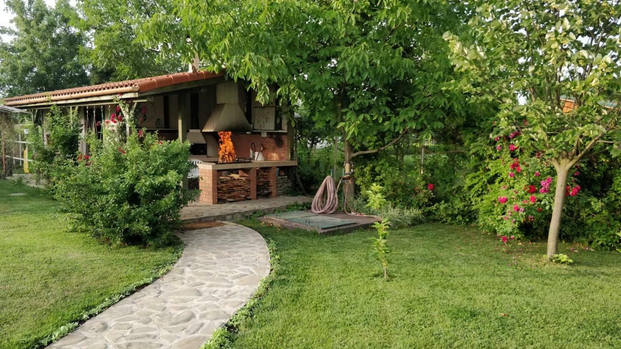 Ravi Residence Dascalu Extérieur photo