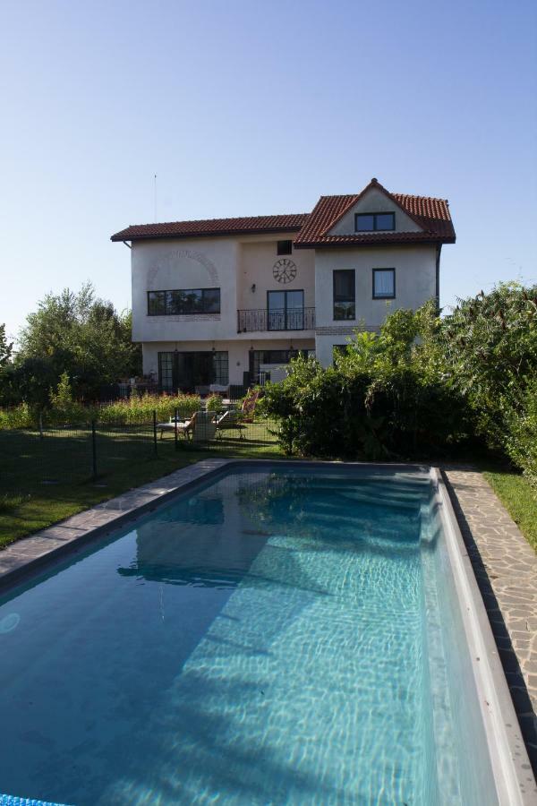Ravi Residence Dascalu Extérieur photo